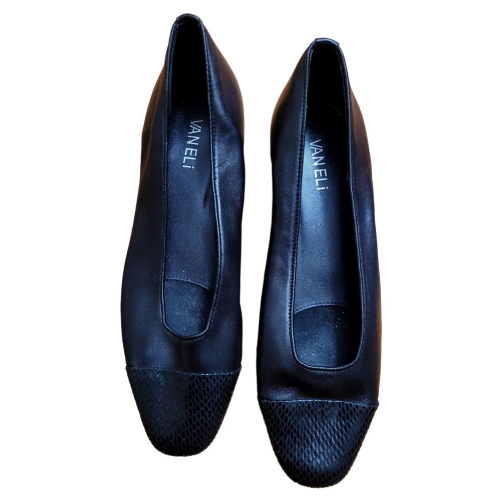 Vaneli Fc-313 Black Nappa/Black Snake Print Size 8